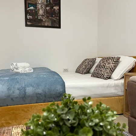 Ndl Downtown Apartment *